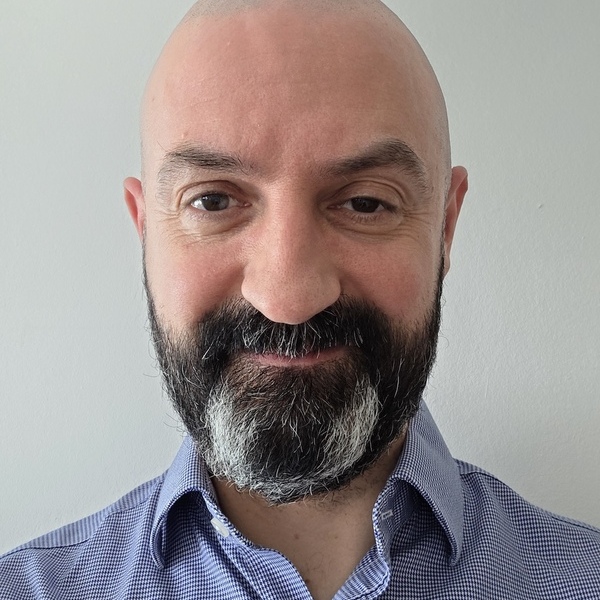 Simon Robinson